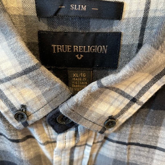 True Religion flannel - Picture 2 of 3